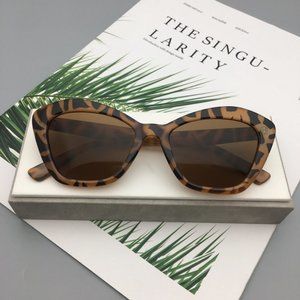 Fashion Sunglasses for Women and Men